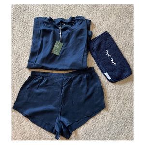 BRAND NEW Quince pajama set